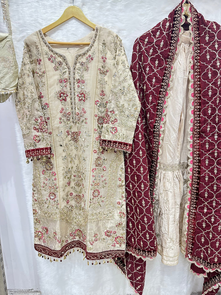 ZOYA AHMAD DHOLKI- 14
