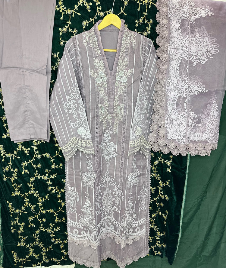 ZOYA AHMAD MUSHQ- 06