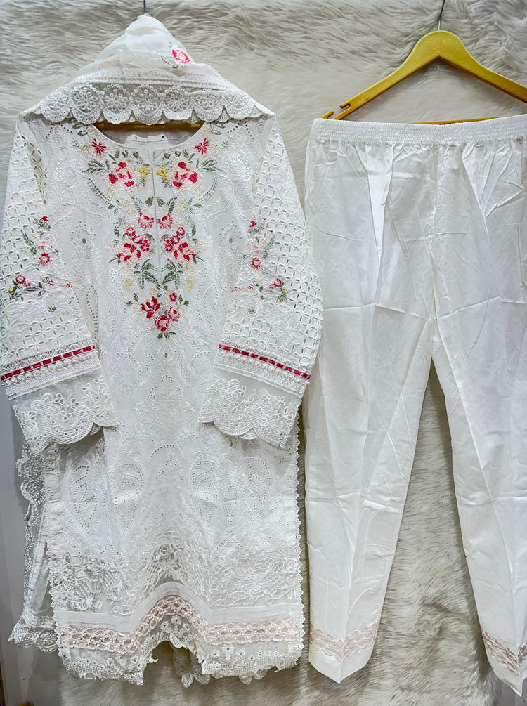 ZOYA AHMAD KHWAB- 04