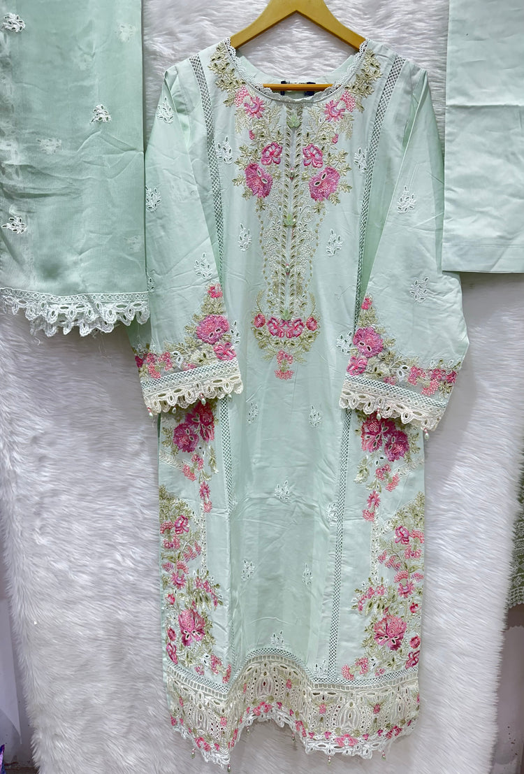 DUR E FISHAN LUXURY PRET- 01