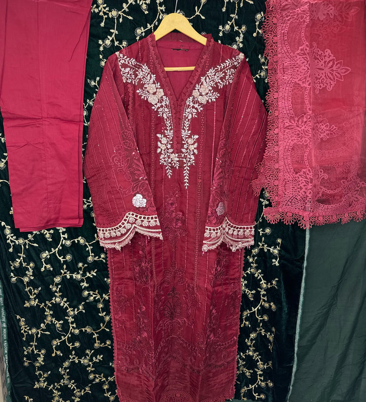 ZOYA AHMAD MUSHQ- 05