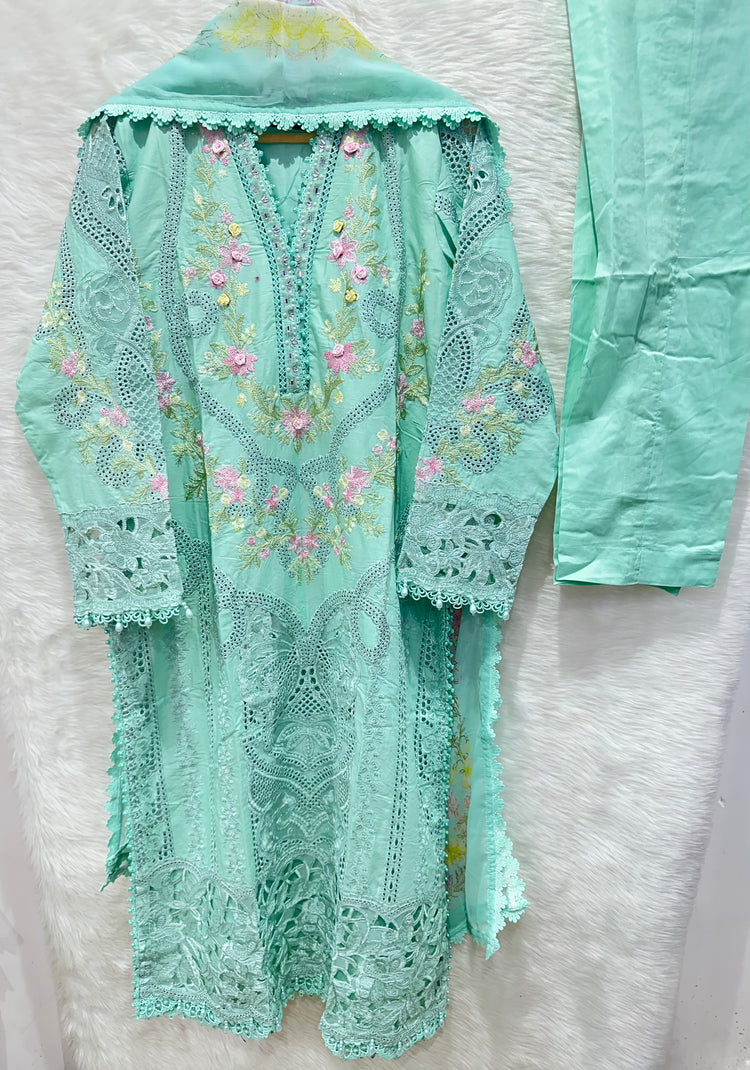 ZOYA AHMAD EVARA- 05