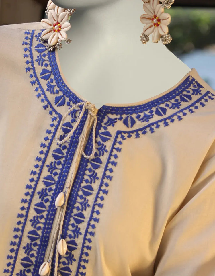 OFF WHITE LAWN EMBROIDERED 2PC STITCHED | JLAWN-S-JST-25-2017