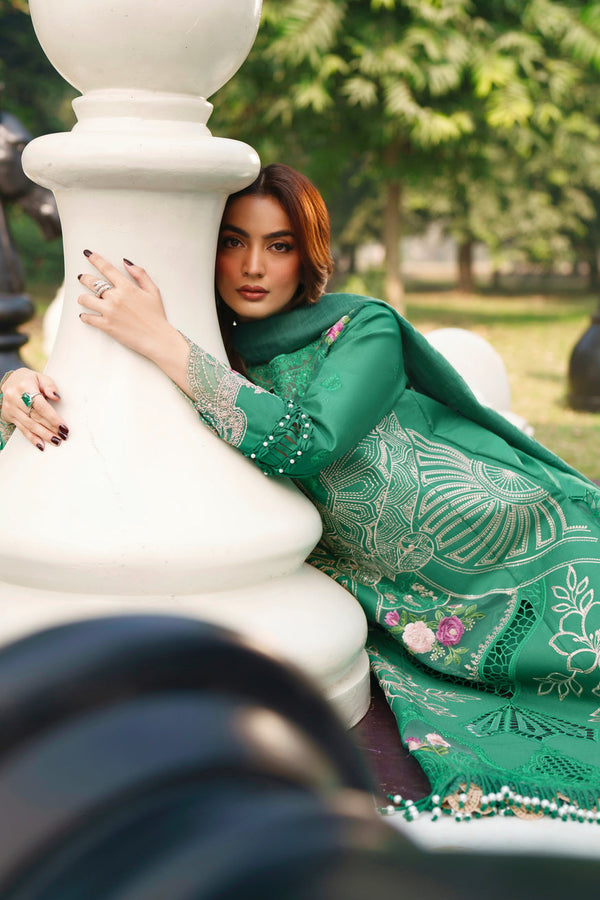 SUMMER QUEEN PARISHAY-SQ-011