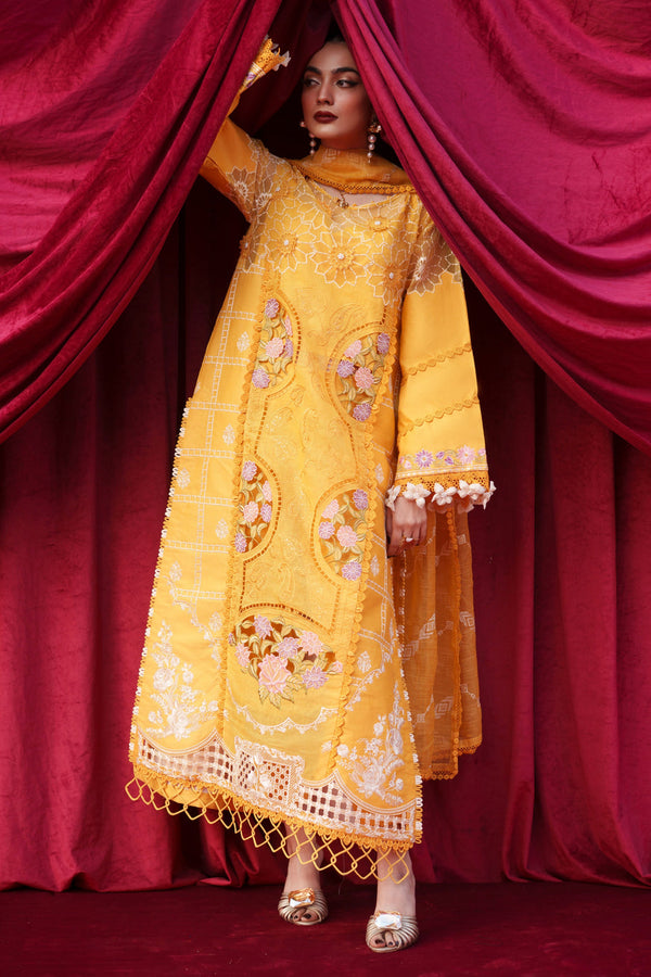 SUMMER QUEEN PARISHAY-SQ-08