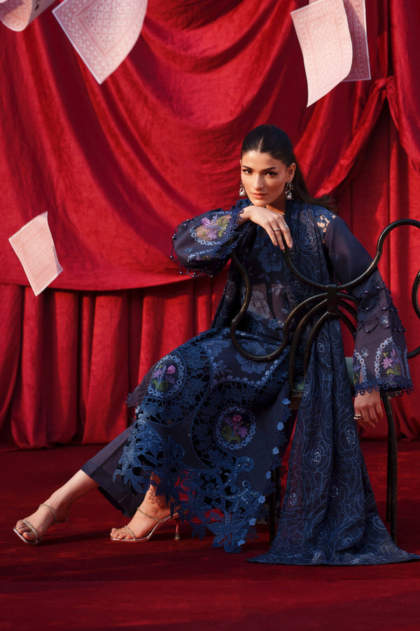 SUMMER QUEEN PARISHAY-SQ-09