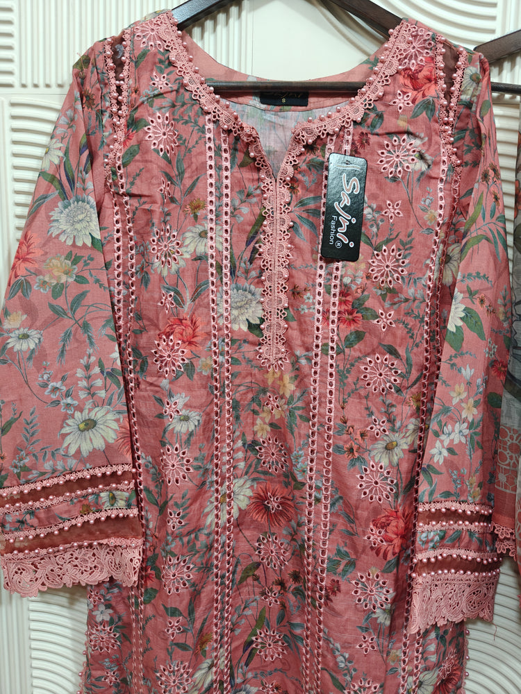 ZA AAMNA NOOR LUXUR LAWN PRET | D-08