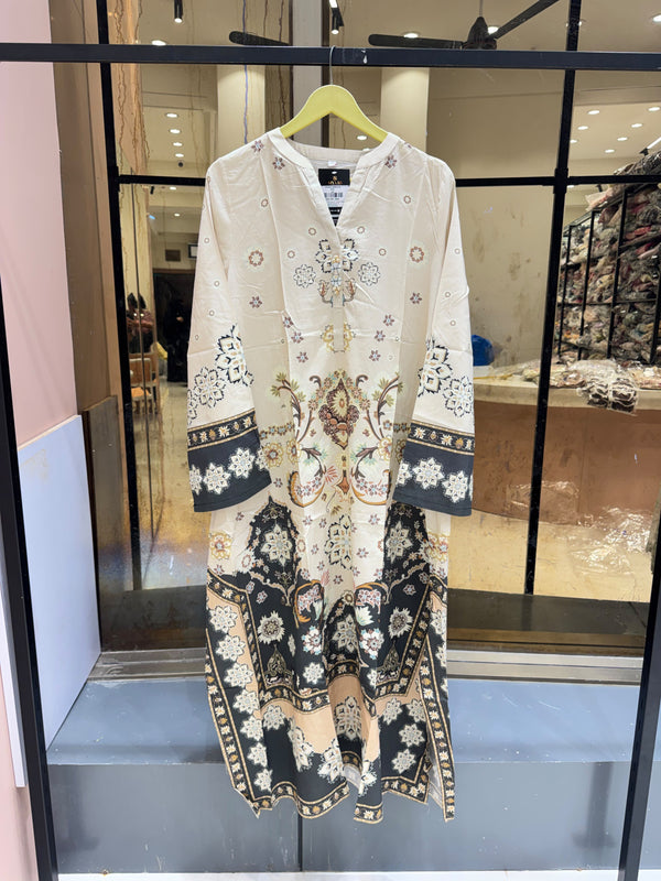 ETHNIC LUXURY PRET-D 48