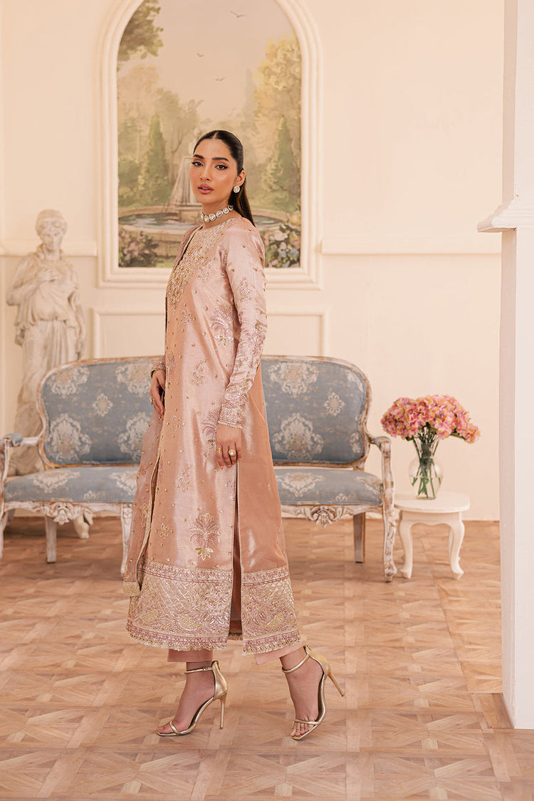 EMAAN ADEEL SUAVE-VELITH