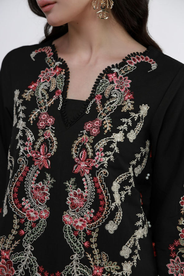 Gulmina by Marwat Textile-Onyx Noir