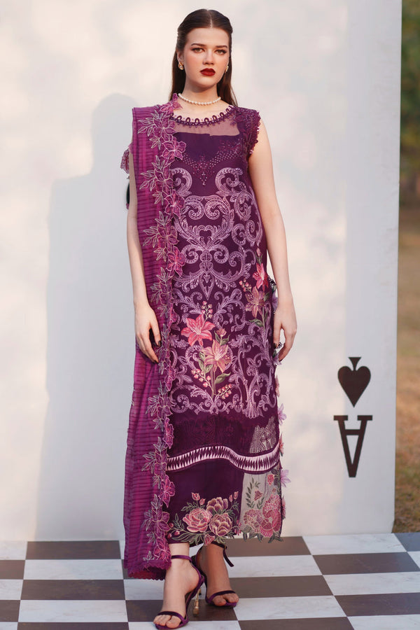 SUMMER QUEEN PARISHAY-SQ-07