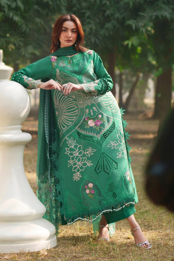 SUMMER QUEEN PARISHAY-SQ-011