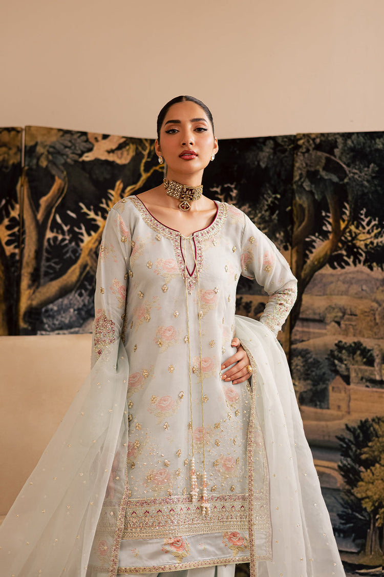 EMAAN ADEEL SUAVE-ELAIN