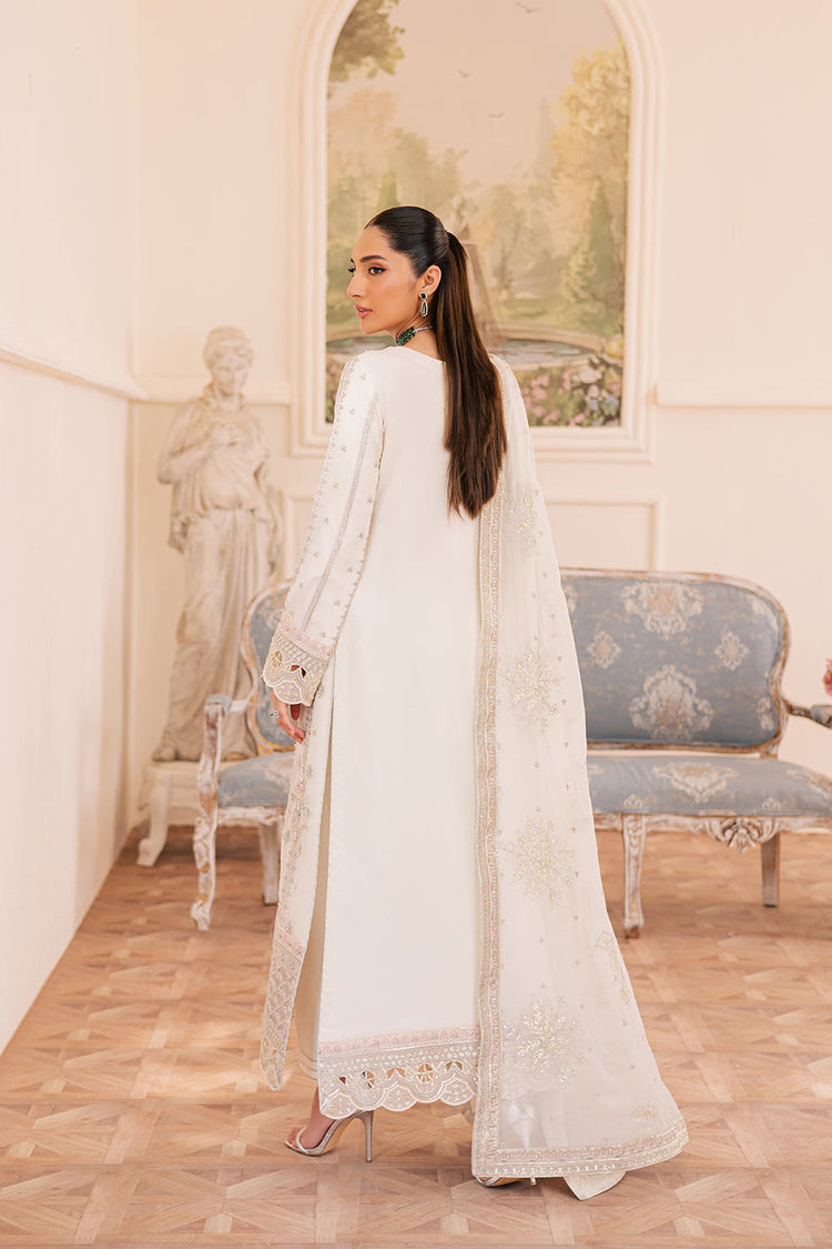 EMAAN ADEEL SUAVE-EZELLE