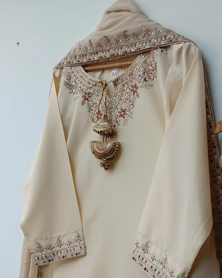 AIZAH PREMIUM PRET /CREAM-01