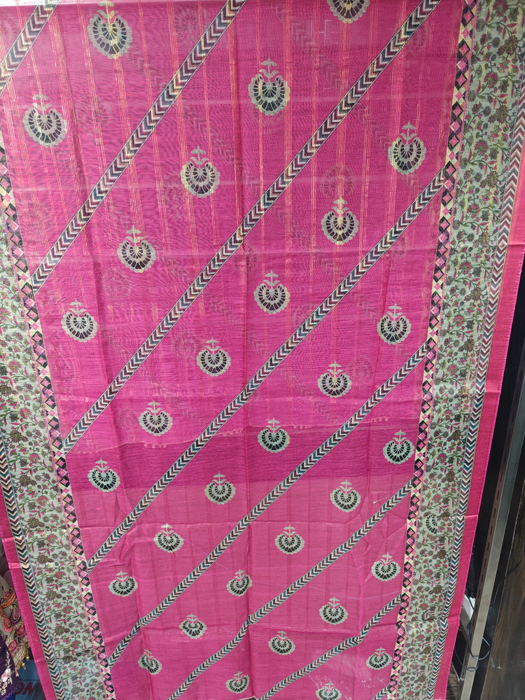 MUNIRA STITCHED LAWN 2025 D-02