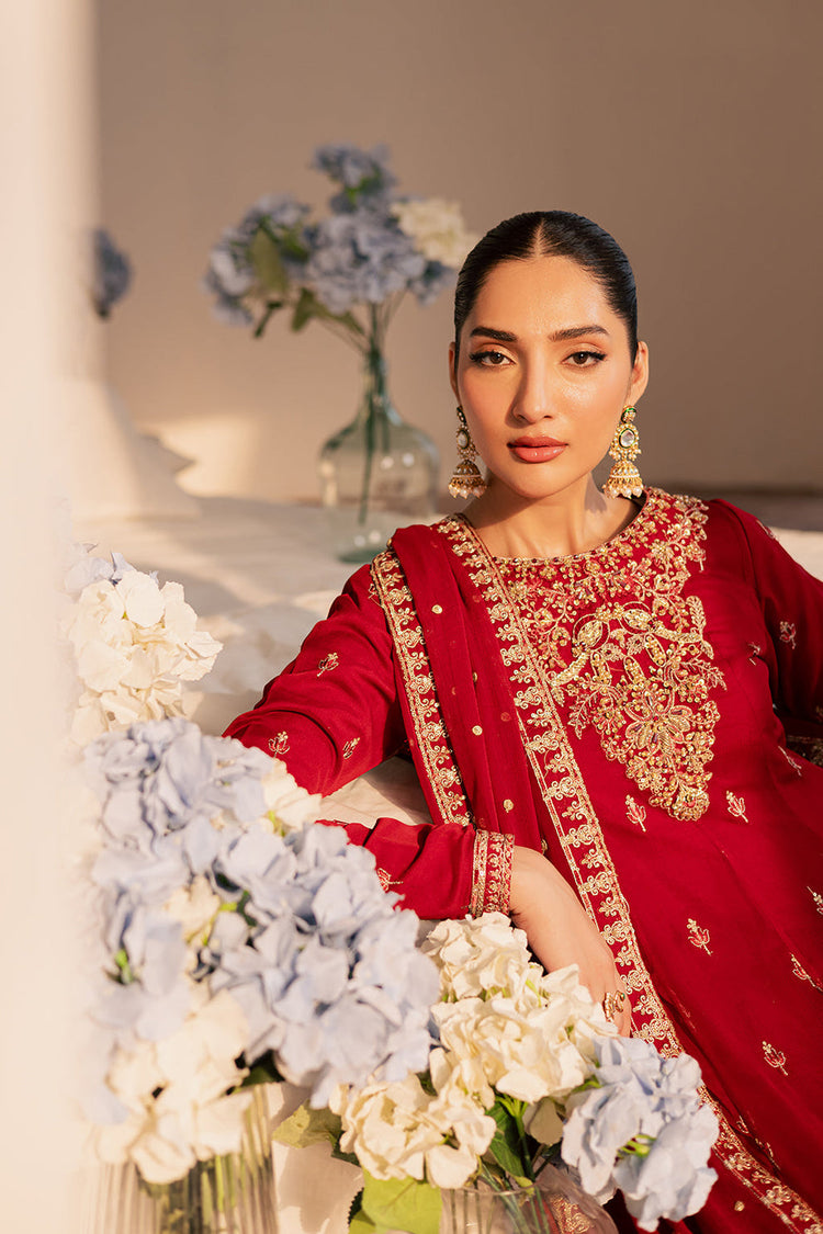 EMAAN ADEEL SUAVE-CIREL