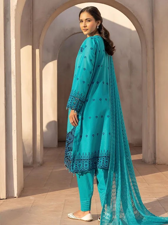 Arzoo Lawn Collection 2025 by Mahees (D-06)