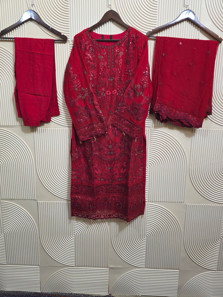 ZOYA AHMED NAQSH FORMAL D-01(B)