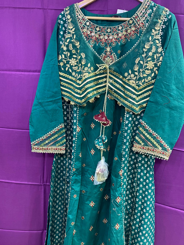 ZOYA AHMED ZAHRA STITCHED D-03