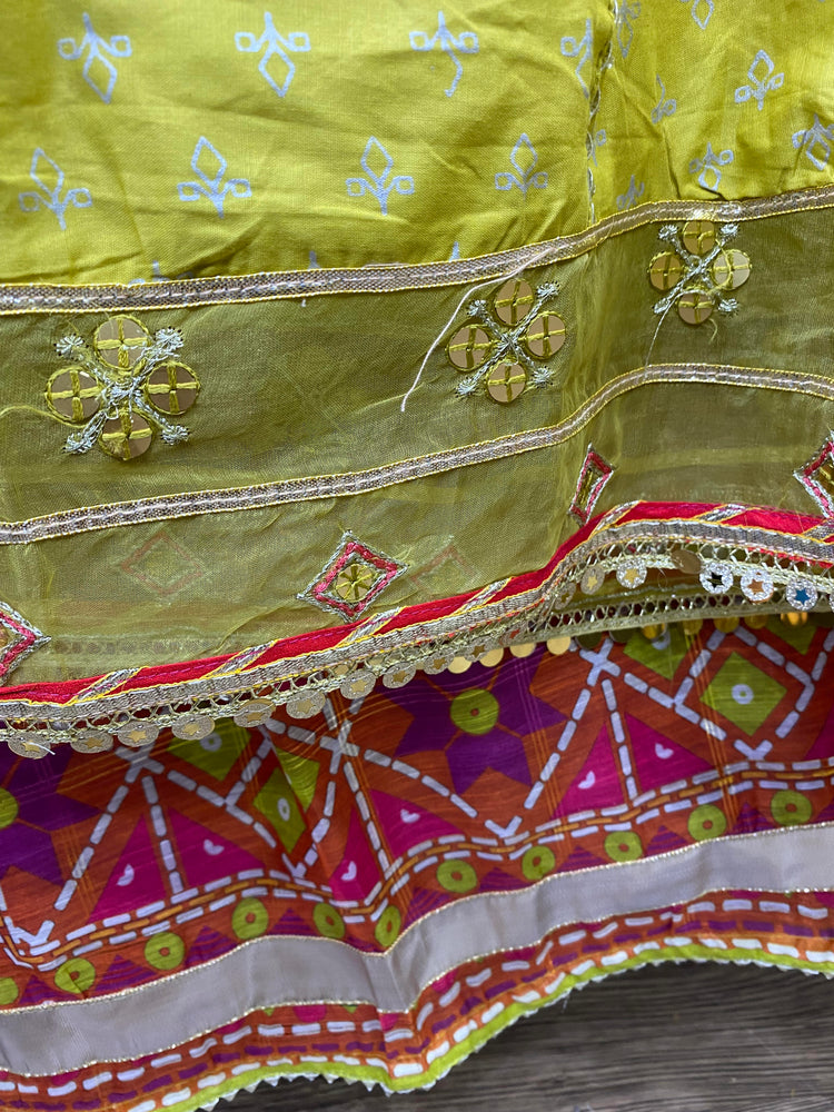 ZOYA AHMED ZAHRA STITCHED D-05