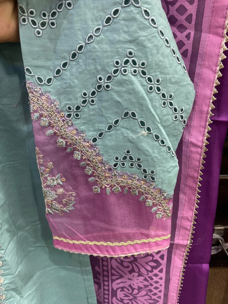 ZOYA AHMED ZAHRA STITCHED D-08