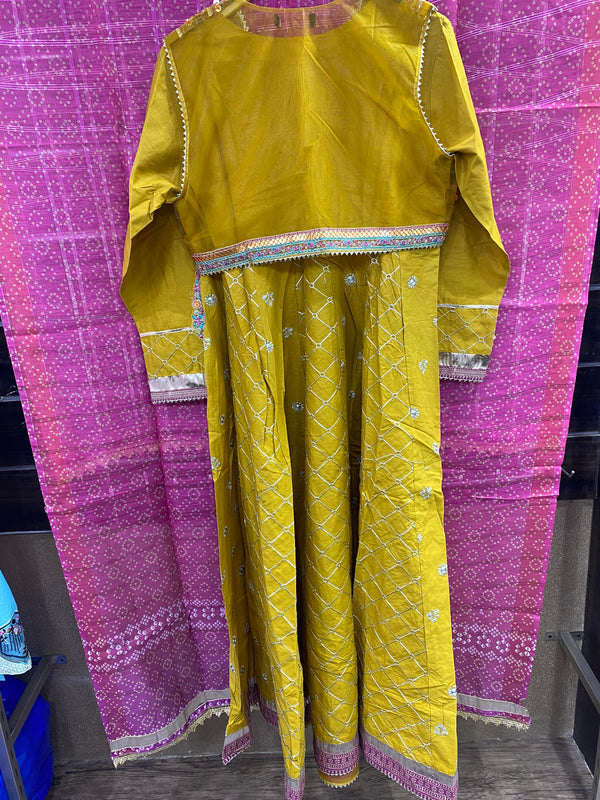 ZOYA AHMED ZAHRA STITCHED D-11