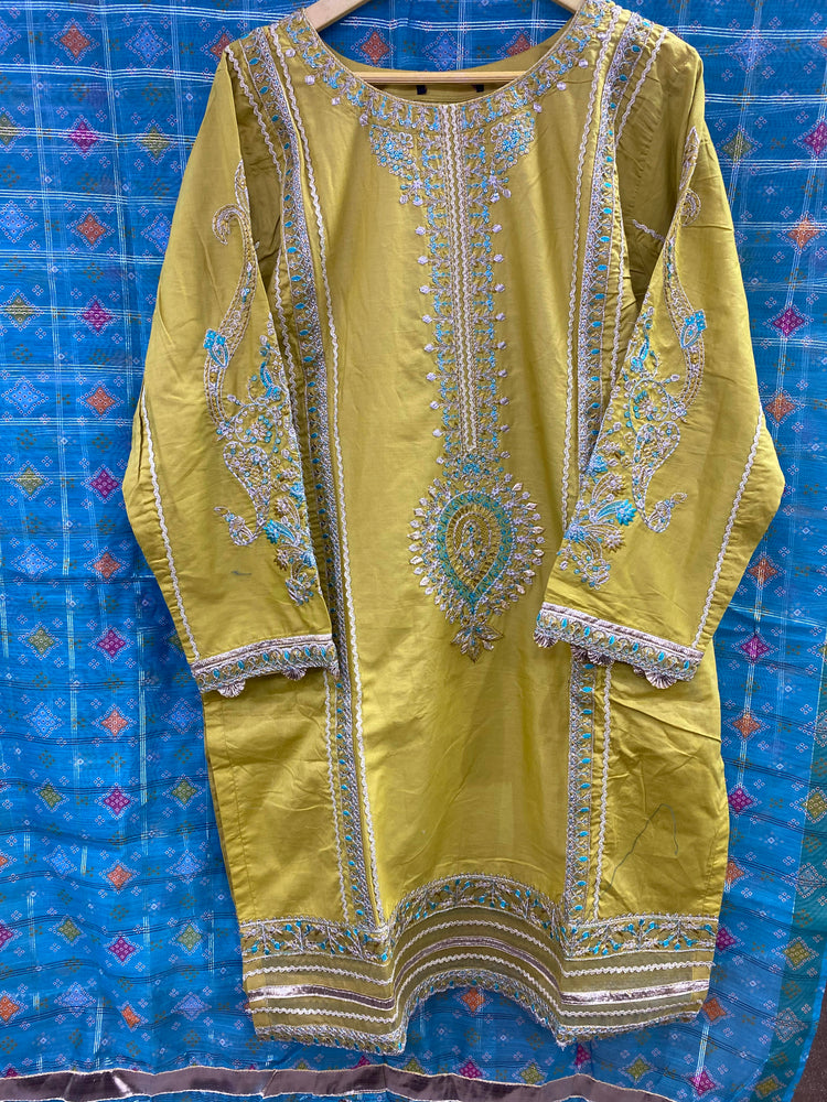 ZOYA AHMED ZAHRA STITCHED D-12