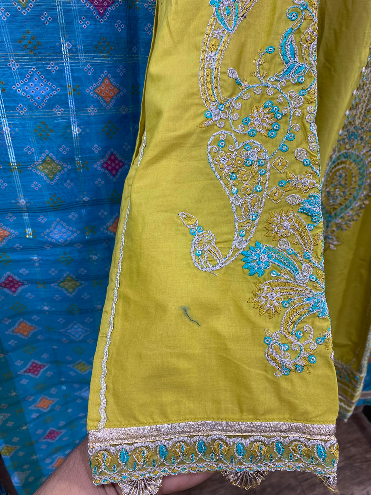 ZOYA AHMED ZAHRA STITCHED D-12