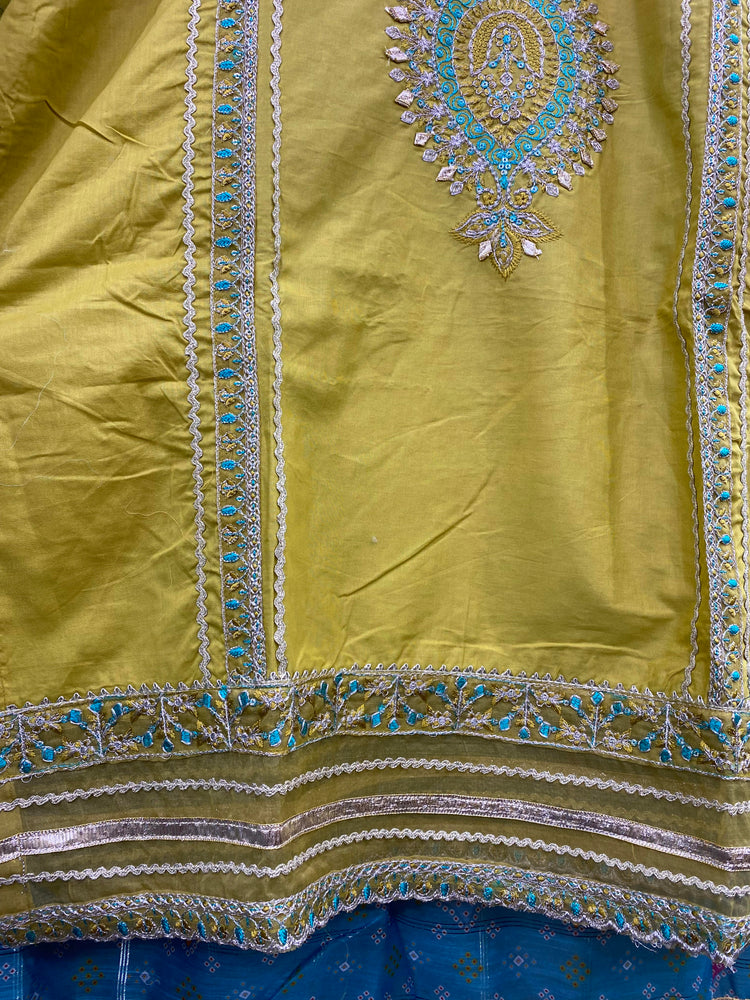 ZOYA AHMED ZAHRA STITCHED D-12