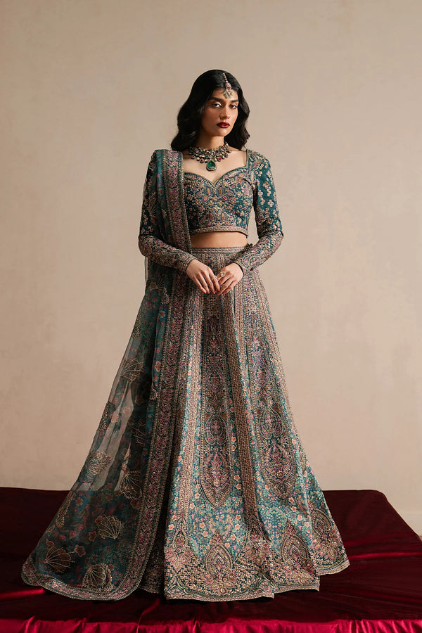 QURBAT BY AYZEL UJN-STITCHED 3PC | Tassavur