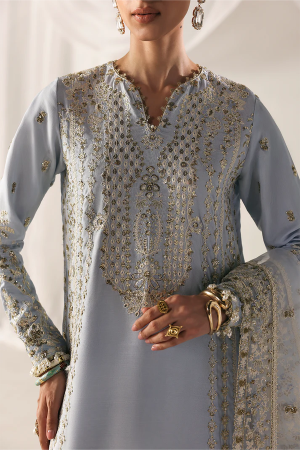 Serein Luxe Silk emaan adeel-OPULENT OASIS