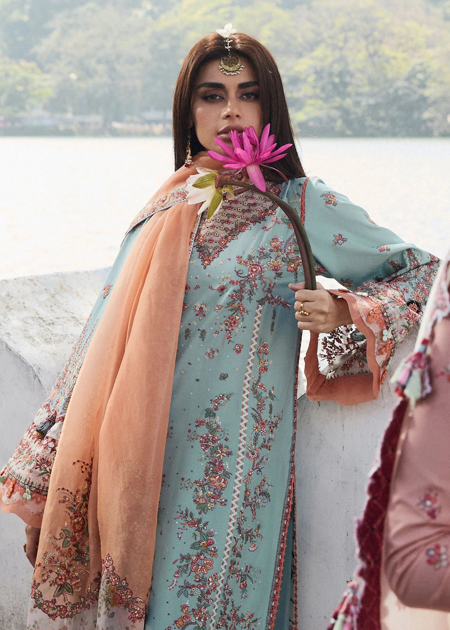 HUSSAIN REHAR LL SS LUXURY LAWN 25'