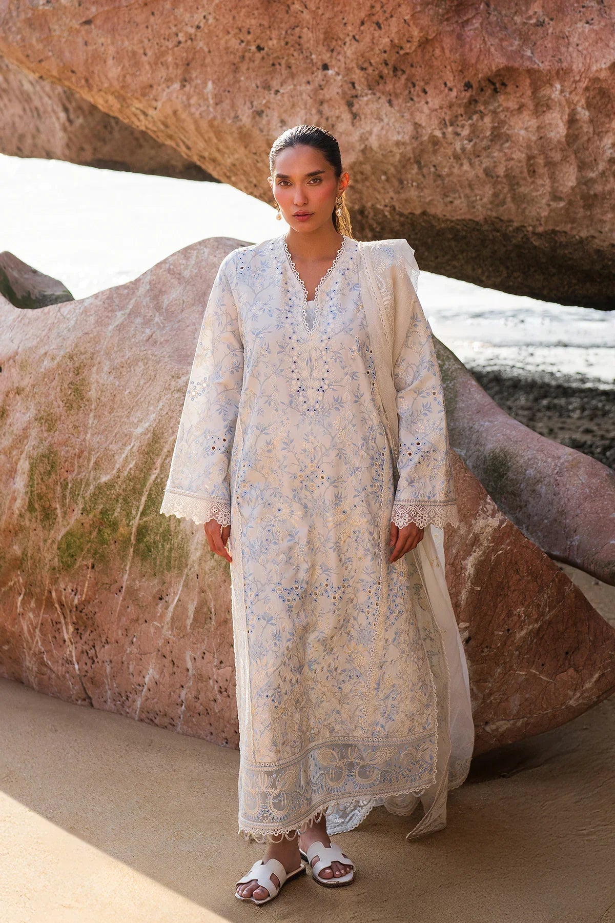 AFROZEH ENDLESS SUMMER LUXURY LAWN'25
