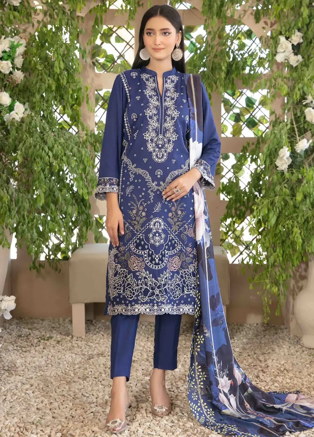 DORSA BY TAWAKKAL EMBROIDERED SLUB LAWN 24'