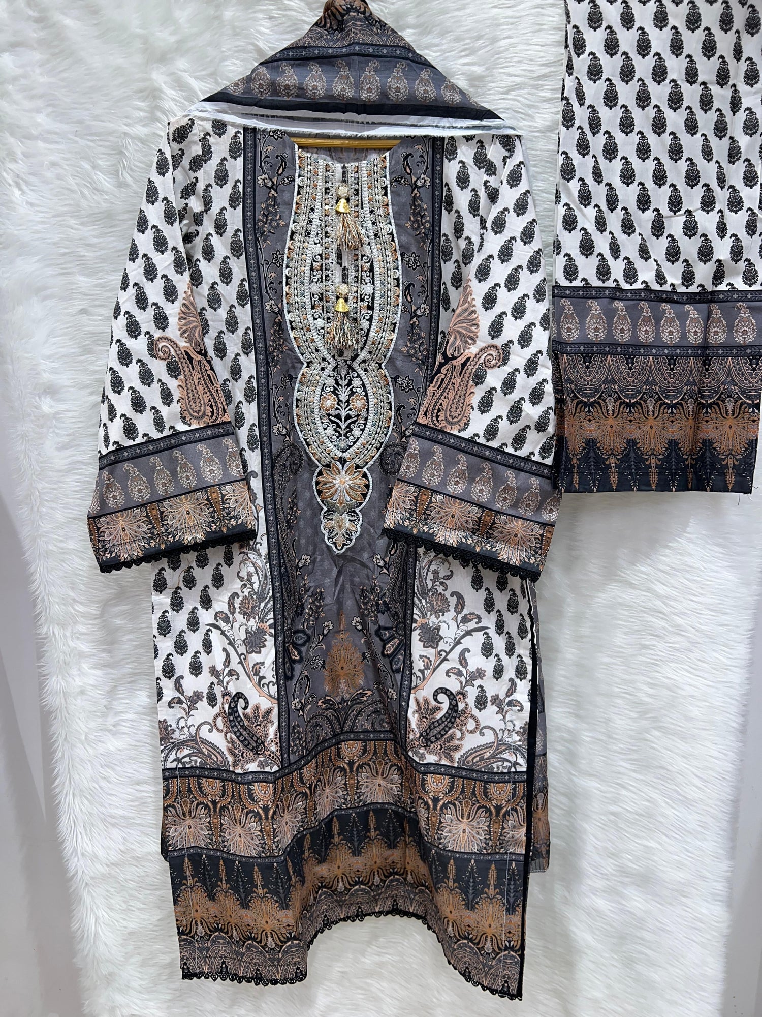 HAANI PREMIUM LAWN 2025