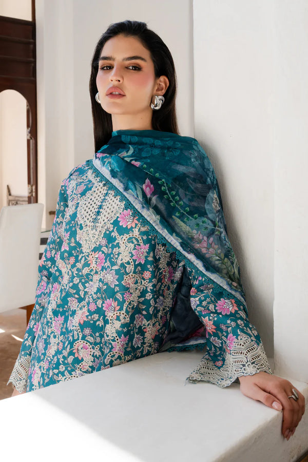 SHEZLIN CHIKANKARI BY AABYAAN | AVERRA