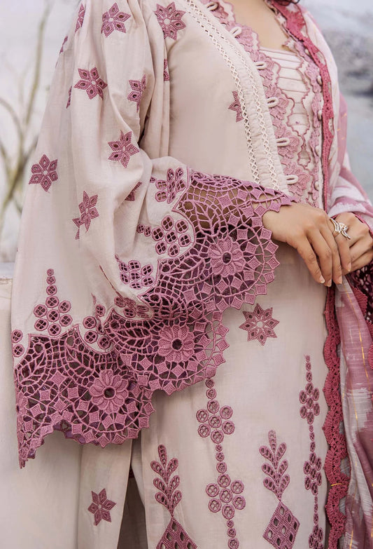 LASSERKARI BY ADAN'S LIBAS | LUXURY CHIKANKARI | D-3902