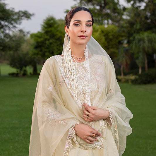 ZOYA AHMAD ZAFIA- 03