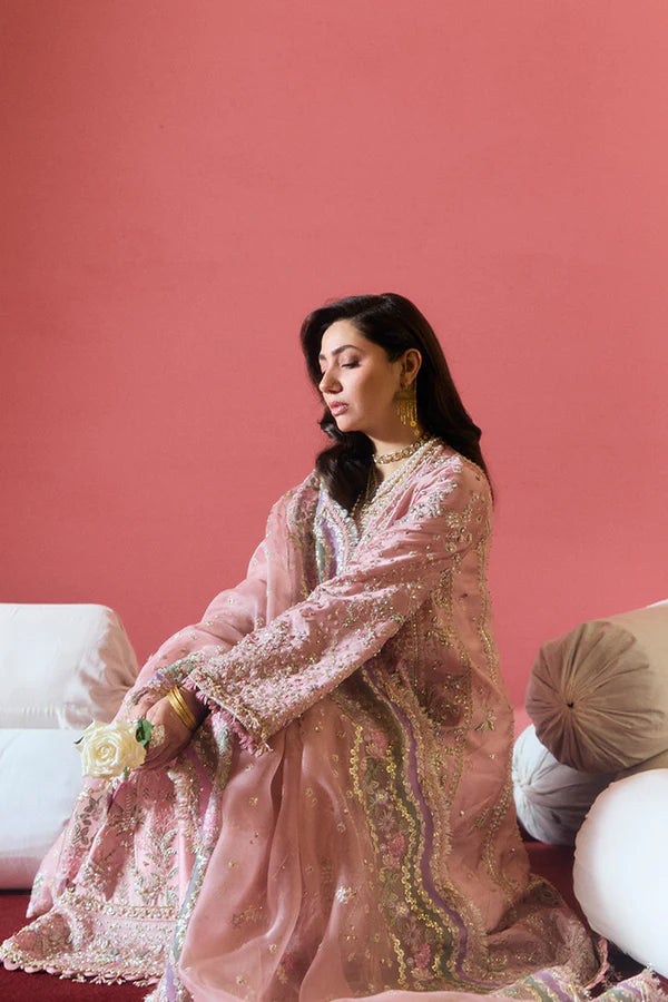 FREESHIA BY SUFFUSE - ISRANA