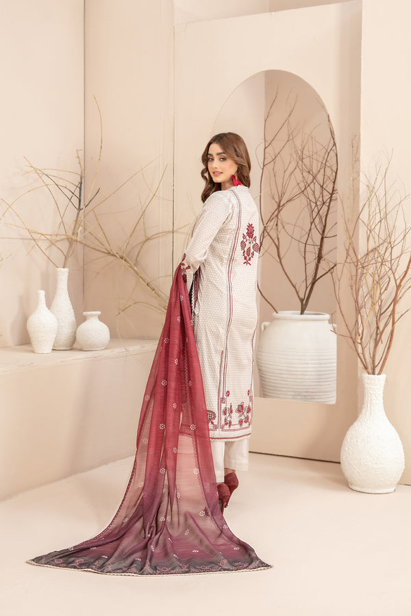 MAHLAA LAWN STITCHEDBY TAWAKKAL D-2783