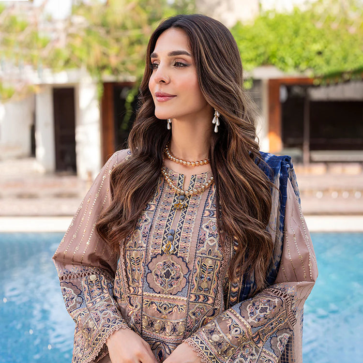 ZOYA AHMAD ZAFIA- 05