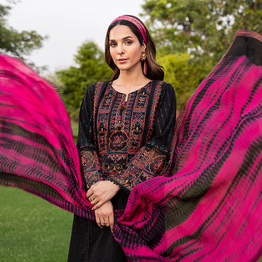 ZOYA AHMAD ZAFIA- 06