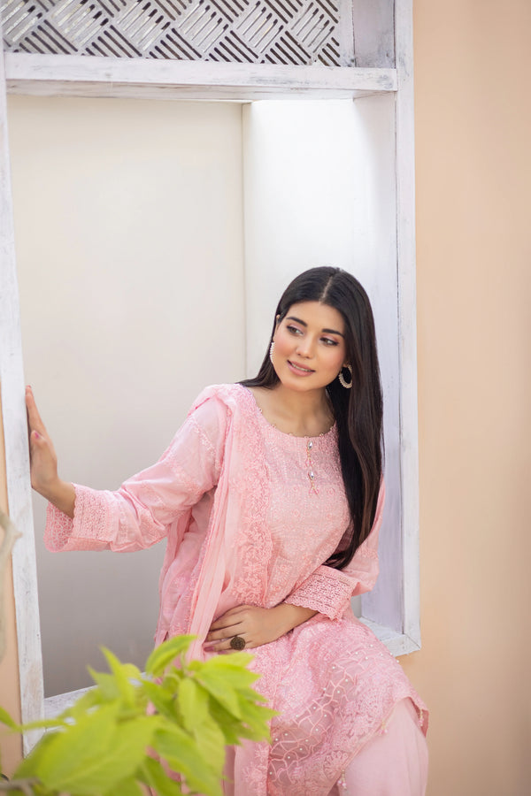 GEORGIA SEMI-STITCHED LAWN BY ZAINAB FAZLANI - ELLE