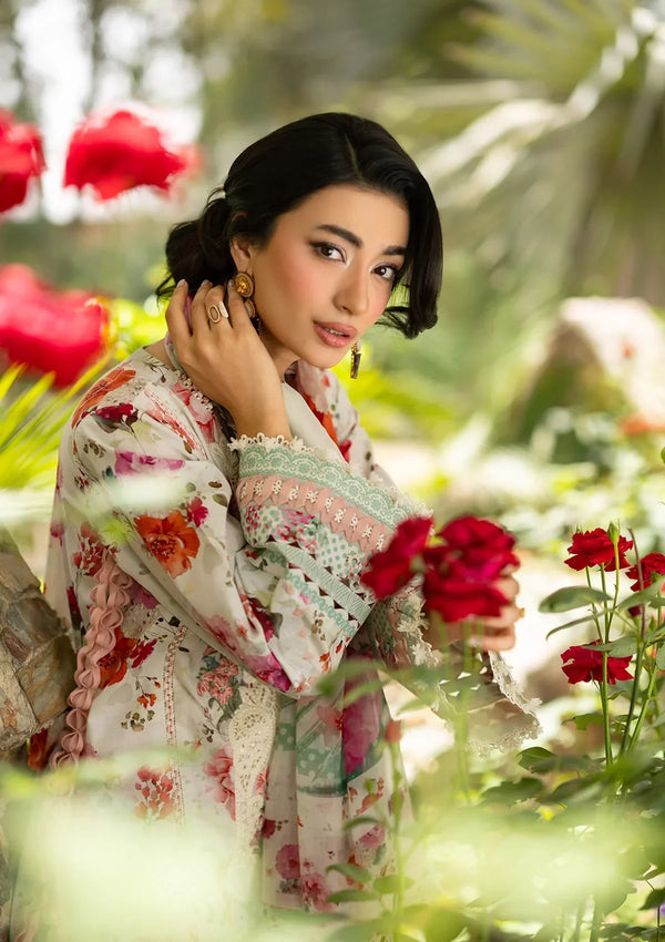 Elaf Signature Embroidered 09