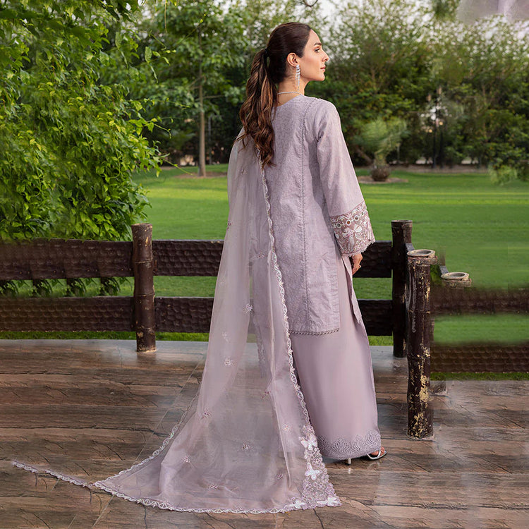 ZOYA AHMAD ZAFIA- 09