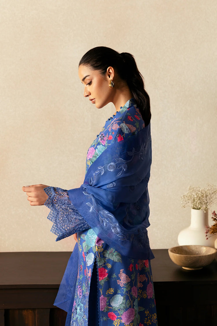 DAY BREAK BY AFROZEH CHICKEN KARI- MIST WOVEN