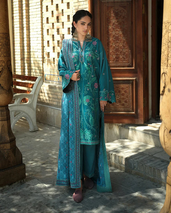 BUKHARA BY MUSHQ WINTER | Azure Courtyard