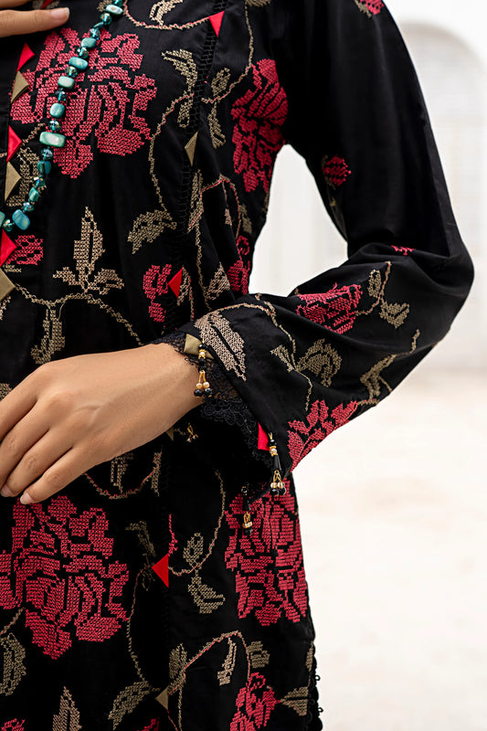 KIRAN BY ZAINAB FAZLANI LAWN | Shama-e-Gul