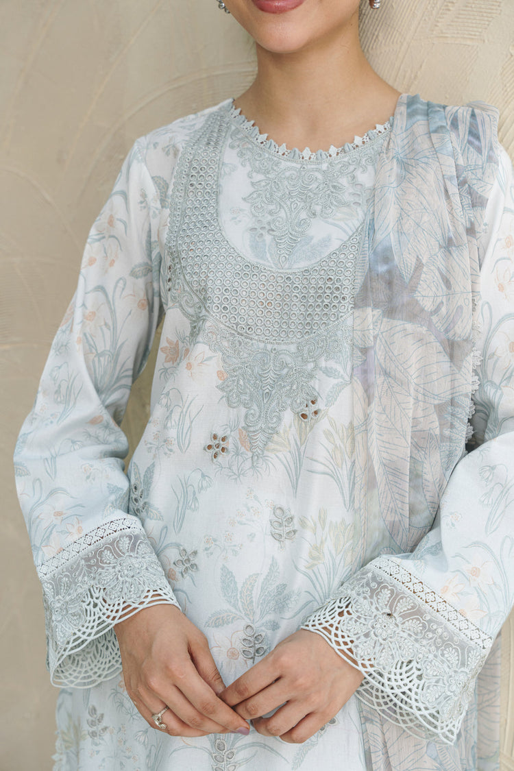 SHEZLIN CHIKANKARI UN-STITCHED BY AABYAAN-DILARA